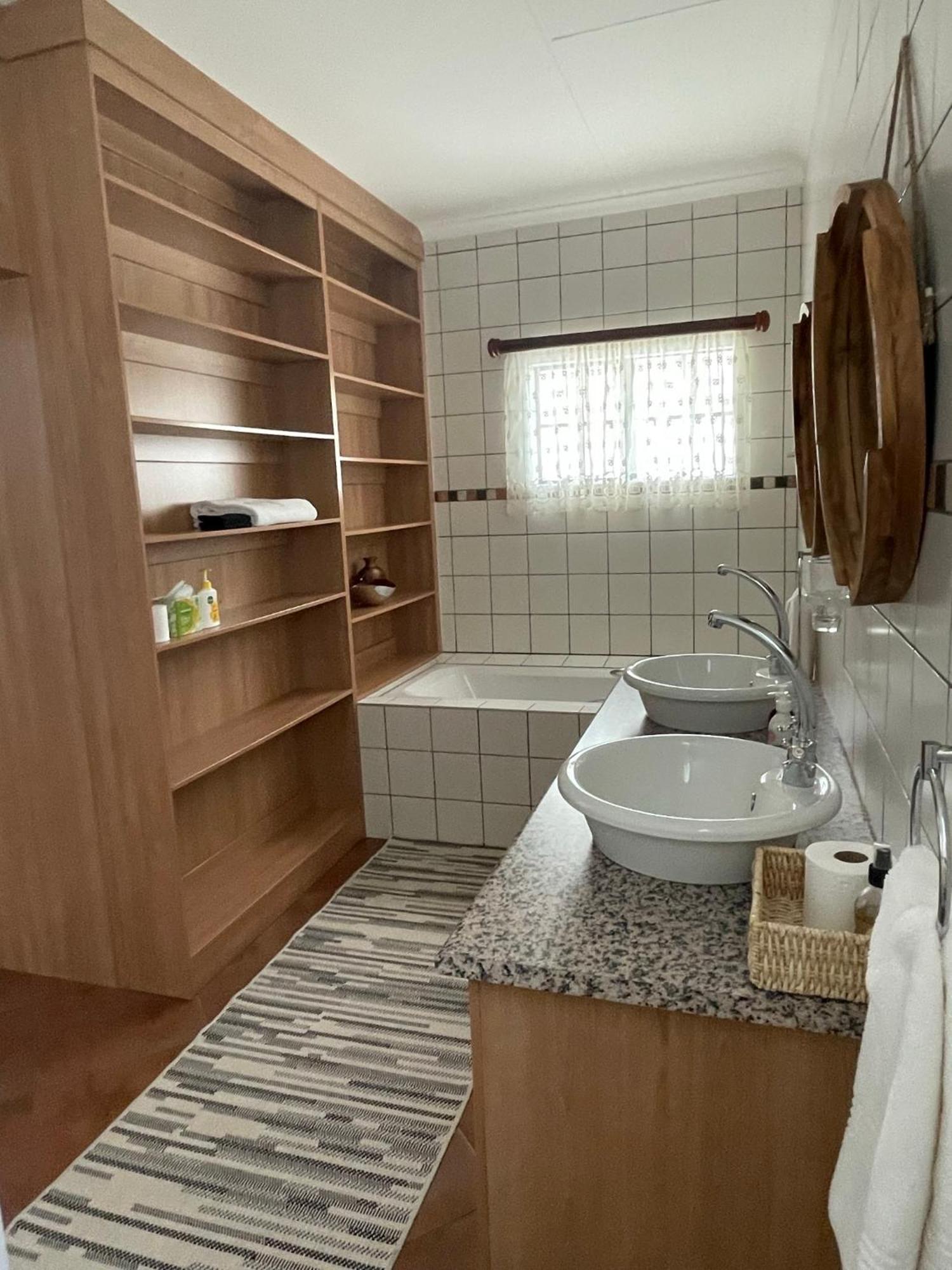 City Comfort Self Catering Windhoek Exteriör bild