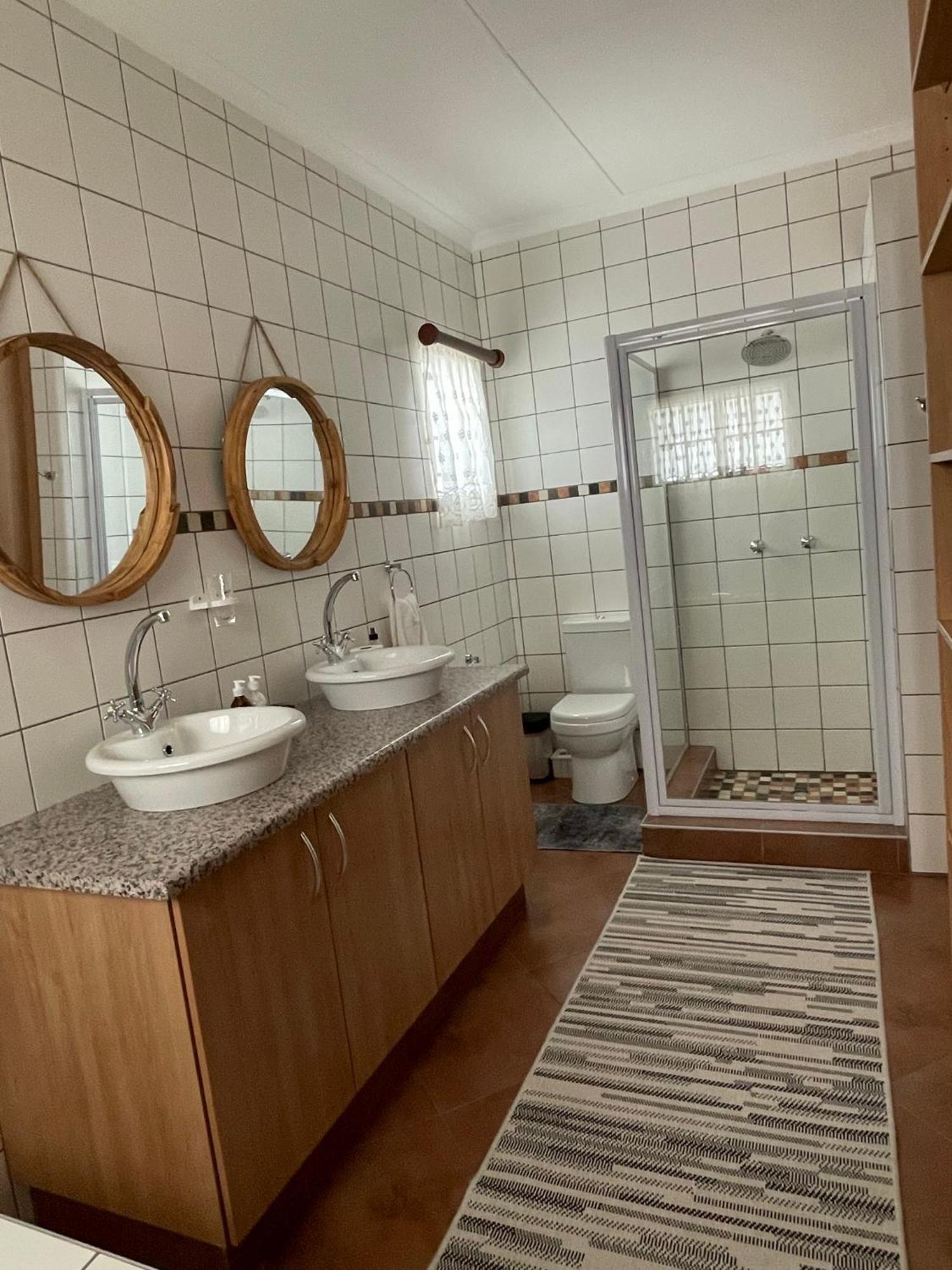 City Comfort Self Catering Windhoek Exteriör bild