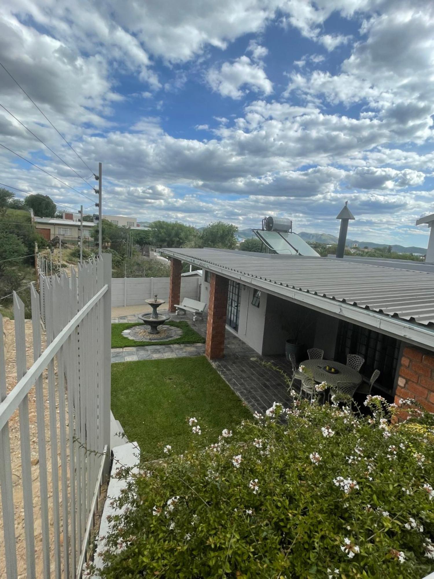 City Comfort Self Catering Windhoek Exteriör bild